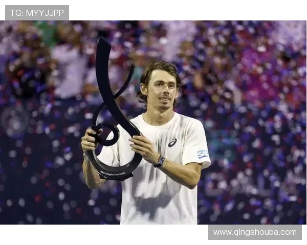 巴黎ATP大师赛布勃利克德米纳尔激战焦点对决解析全场盛况回顾 巴黎ATP大师赛布勃利克德米纳尔激战焦点对决解析全场盛况回顾