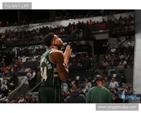 字母哥开局惊艳表现场均36分14板助攻数据令人瞩目